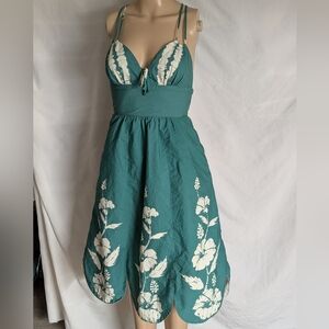 Betsy Johnson Green White Floral Sundress Tulip Hem Lined Adjustable Straps Sz S